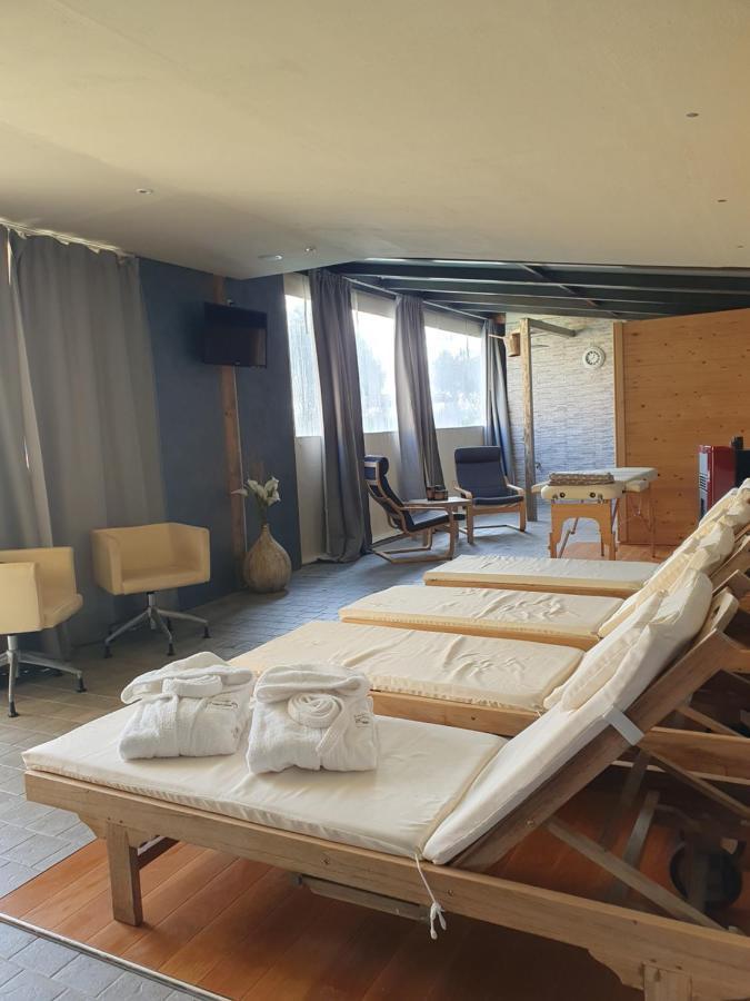 Osteria E Locanda Del Viaggiatore Russi ภายนอก รูปภาพ